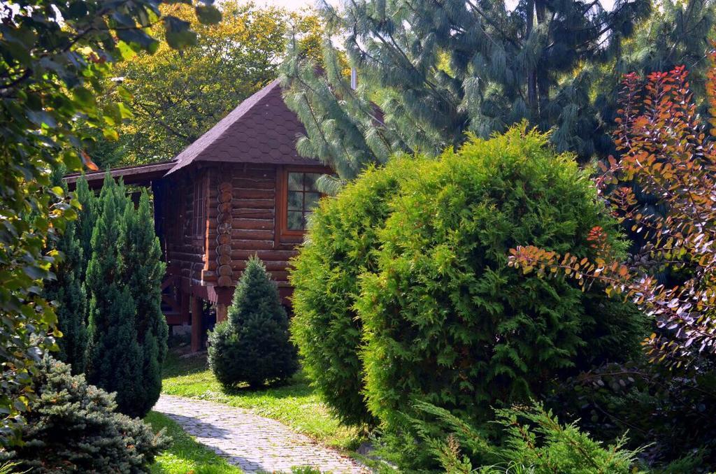 Hostal Rancho 555 Úzhgorod Exterior foto